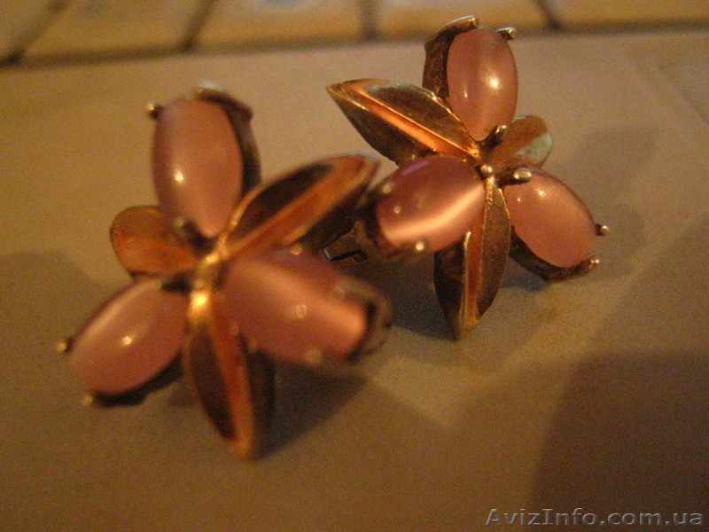 серебрянные серьги с золотыми и перламутровыми лепестками - <ro>Изображение</ro><ru>Изображение</ru> #1, <ru>Объявление</ru> #159965