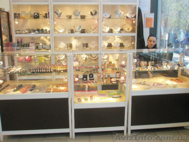 Витрины для бижутерии или косметики с подсветкой б/у - <ro>Изображение</ro><ru>Изображение</ru> #1, <ru>Объявление</ru> #240606