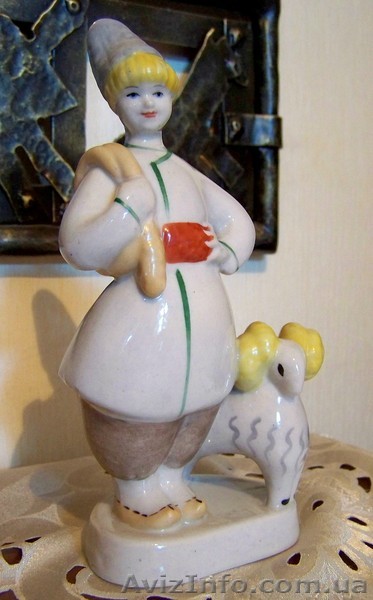 Фарфоровая статуэтка пастушок - <ro>Изображение</ro><ru>Изображение</ru> #1, <ru>Объявление</ru> #485259