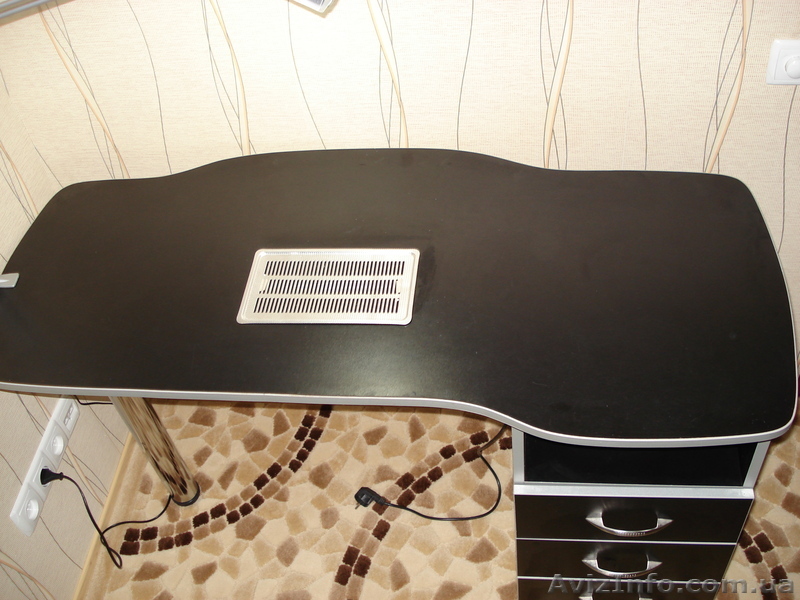 Стол маникюрный - <ro>Изображение</ro><ru>Изображение</ru> #1, <ru>Объявление</ru> #533919