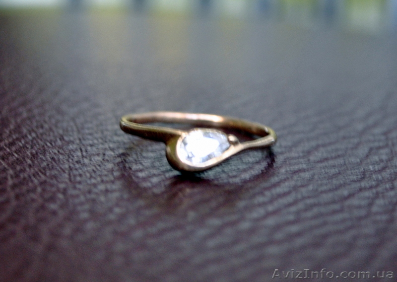 Продается золотое кольцо - <ro>Изображение</ro><ru>Изображение</ru> #1, <ru>Объявление</ru> #755186