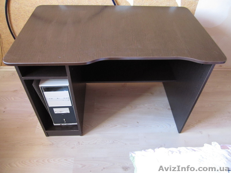 письменный ,компъютерный стол.срочно - <ro>Изображение</ro><ru>Изображение</ru> #1, <ru>Объявление</ru> #816262