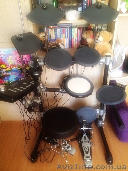 Электронная ударная установка - <ro>Изображение</ro><ru>Изображение</ru> #1, <ru>Объявление</ru> #1145067