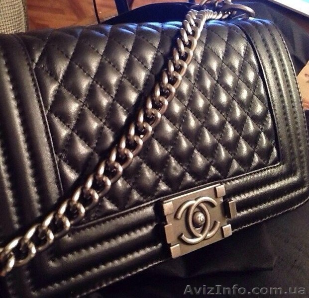 Легендарная сумка Chanel Boy. Сумочка Шанель опт розница с лого Шанель код126 - <ro>Изображение</ro><ru>Изображение</ru> #1, <ru>Объявление</ru> #1302749