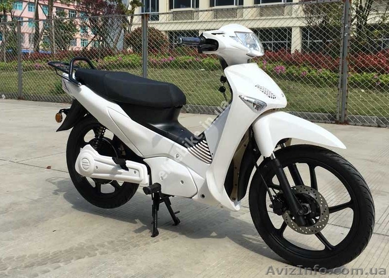 Белый электроскутер по супер цене - <ro>Изображение</ro><ru>Изображение</ru> #1, <ru>Объявление</ru> #1484789