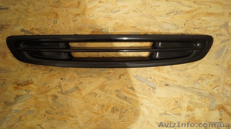  Улыбка передняя новая (чорная) Smart ForTwo 450 98-2002 без галогенок  - <ro>Изображение</ro><ru>Изображение</ru> #1, <ru>Объявление</ru> #1505848