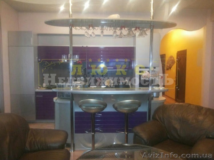 Сдам трехкомнатную квартиру Греческая / Ришельевская - <ro>Изображение</ro><ru>Изображение</ru> #1, <ru>Объявление</ru> #1580227