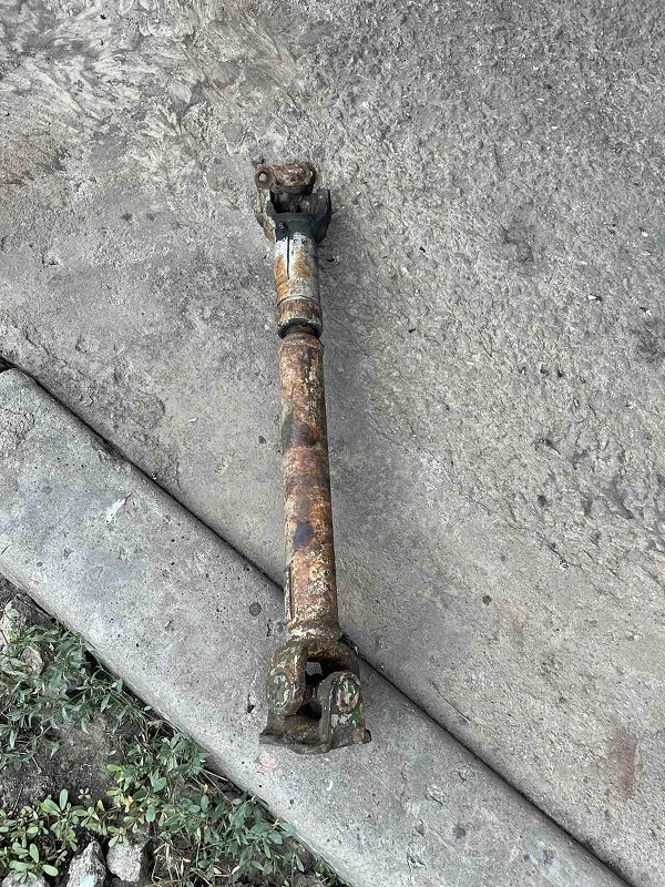 Карданный вал к коробке УГБ 50  - <ro>Изображение</ro><ru>Изображение</ru> #1, <ru>Объявление</ru> #1739290