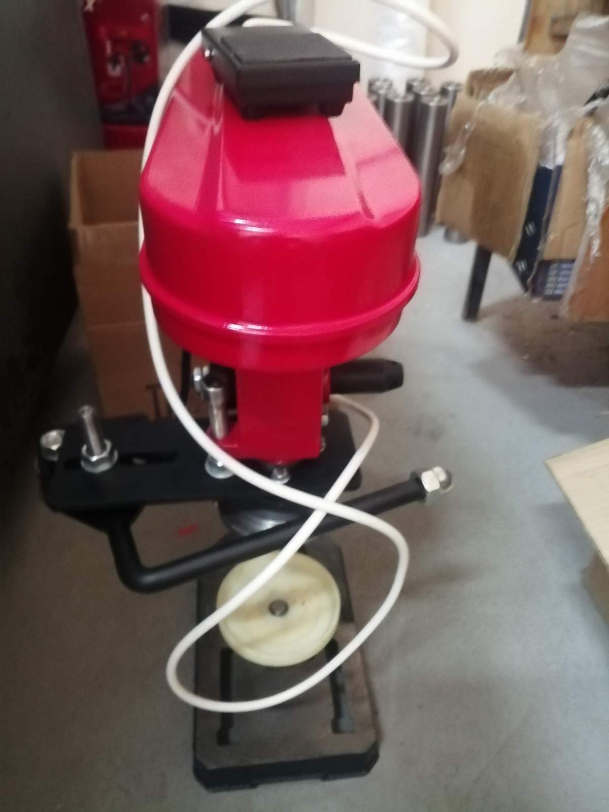 Ключ закатка для стеклянной банки - <ro>Изображение</ro><ru>Изображение</ru> #1, <ru>Объявление</ru> #1741866