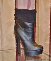 Ботильоны Victoria's Secret (черные)/Corset-Back Platform Bootie, р.36 - <ro>Изображение</ro><ru>Изображение</ru> #2, <ru>Объявление</ru> #847976