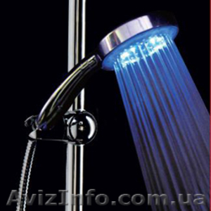Продам душ с автоматической подсветкой воды (в зависимости  от  температуры) - <ro>Изображение</ro><ru>Изображение</ru> #2, <ru>Объявление</ru> #30396