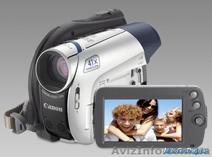 Цифровая видеокамера Canon DC311 - <ro>Изображение</ro><ru>Изображение</ru> #2, <ru>Объявление</ru> #409655