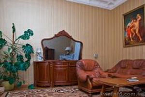 Продам 4-х комнатную квартиру на ул. Софиевская , Приморский р-н. - <ro>Изображение</ro><ru>Изображение</ru> #1, <ru>Объявление</ru> #611403