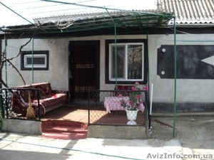 Продам дом в центре села Красноселка - <ro>Изображение</ro><ru>Изображение</ru> #1, <ru>Объявление</ru> #636448