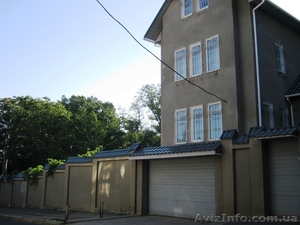 Продам 3-х этажный дом в Аркадии на ул. Курчатова Ак. - <ro>Изображение</ro><ru>Изображение</ru> #1, <ru>Объявление</ru> #754895