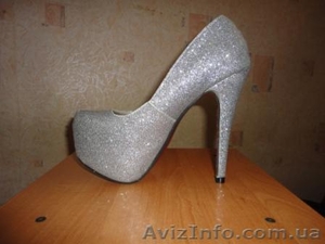 Продам очень красивые туфли!!! - <ro>Изображение</ro><ru>Изображение</ru> #1, <ru>Объявление</ru> #756715