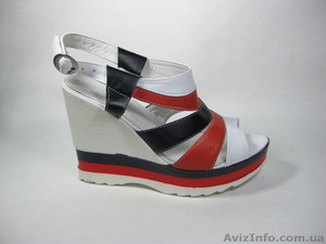 Продажа кожаной обуви оптом