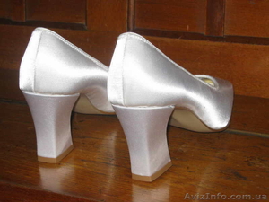 Туфли женские (США) новые! Элегантные серебристо-белые, р. 22,5-23 см - <ro>Изображение</ro><ru>Изображение</ru> #4, <ru>Объявление</ru> #946054