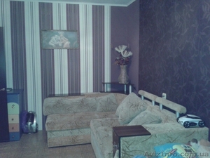 Квартира красивая с ремонтом частично с мебелью - <ro>Изображение</ro><ru>Изображение</ru> #1, <ru>Объявление</ru> #1050348