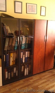 Продаю двустворчатый шкаф