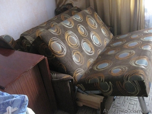 Диван-кровать 140 см  б/у - <ro>Изображение</ro><ru>Изображение</ru> #2, <ru>Объявление</ru> #1227245