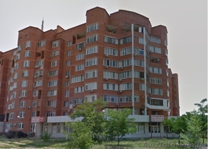 ПРОДАЕТСЯ фасадное нежилое помещение на первом этаже 