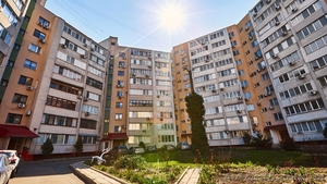 Продам просторную квартиру в хорошем районе - <ro>Изображение</ro><ru>Изображение</ru> #1, <ru>Объявление</ru> #1556327