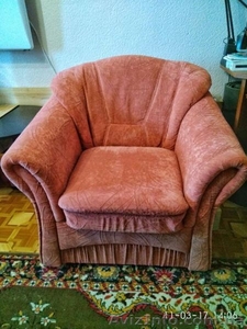 Продам полный комплект мягкой мебели: мягкий уголок, кресло и пуфик - <ro>Изображение</ro><ru>Изображение</ru> #2, <ru>Объявление</ru> #1556133