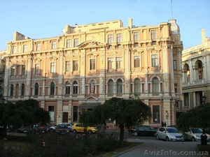 Квартира в Одессе, район Пале-Рояль, 133 м, 3 комн, дорогой ремонт - <ro>Изображение</ro><ru>Изображение</ru> #3, <ru>Объявление</ru> #1624406
