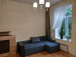 Продам 2-х комнатную квартиру с ремонтом в центре города - <ro>Изображение</ro><ru>Изображение</ru> #1, <ru>Объявление</ru> #1664312