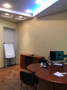 Продам офис в центре Одессы 130 м 5 кабинетов 1 этаж ул Новосельского. - <ro>Изображение</ro><ru>Изображение</ru> #1, <ru>Объявление</ru> #1686204