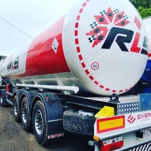 Бензины и дизельное топливо мелким и крупным оптом от RLS