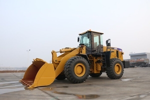 Арендa фронтального погрузчика Кривой Рог