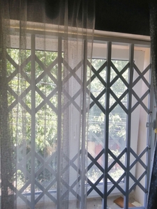 Решетки раздвижные металлические на окна, двери, витрины. Одесса - <ro>Изображение</ro><ru>Изображение</ru> #2, <ru>Объявление</ru> #1714285