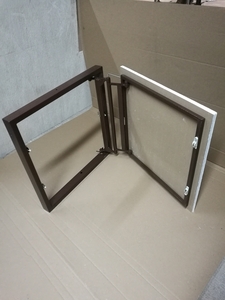 сантехнические люки под плитку