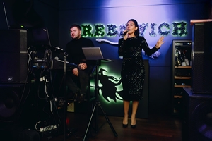 Корпоративы,  костюмированные вечеринки. Ведущая,  музыка,  диджей,  шоу