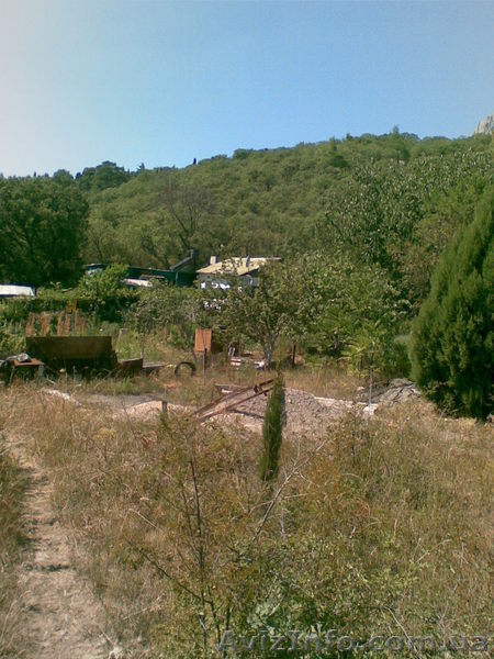 ПРОДАМ СРОЧНО и НЕДОРОГО земельный участок в Большой Ялте,Кастрополь - <ro>Изображение</ro><ru>Изображение</ru> #4, <ru>Объявление</ru> #70047