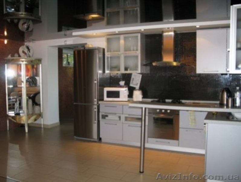 Продам 3-х этажный дом в Совиньоне-1 - <ro>Изображение</ro><ru>Изображение</ru> #7, <ru>Объявление</ru> #215920