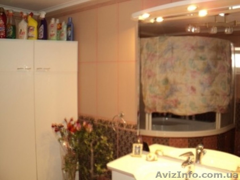 Продам 2-х уровневую квартиру в центре города,ул.Нежинская. - <ro>Изображение</ro><ru>Изображение</ru> #3, <ru>Объявление</ru> #216902