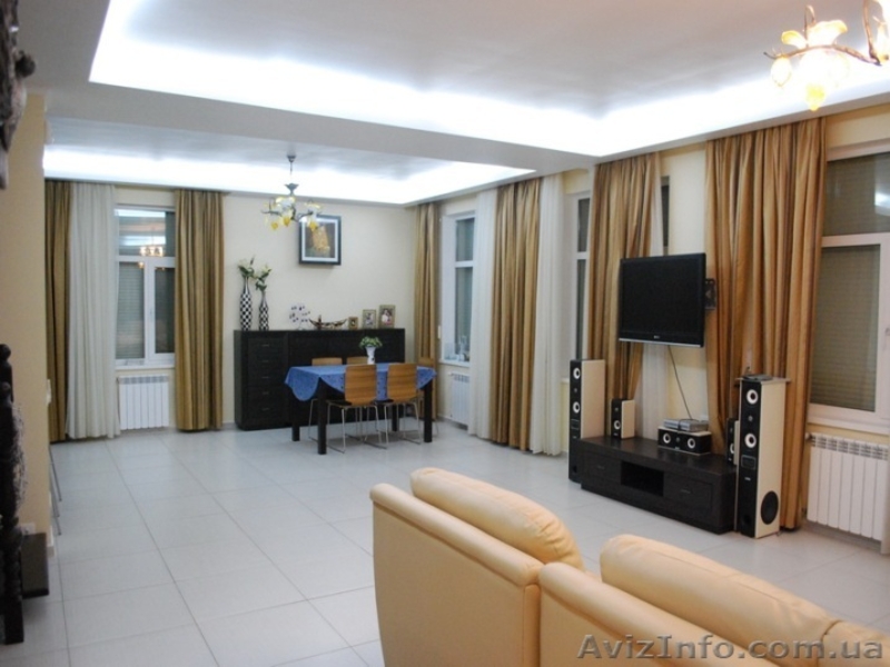 Продам 3-х этажный дом в г. Ильичёвск. - <ro>Изображение</ro><ru>Изображение</ru> #4, <ru>Объявление</ru> #273565