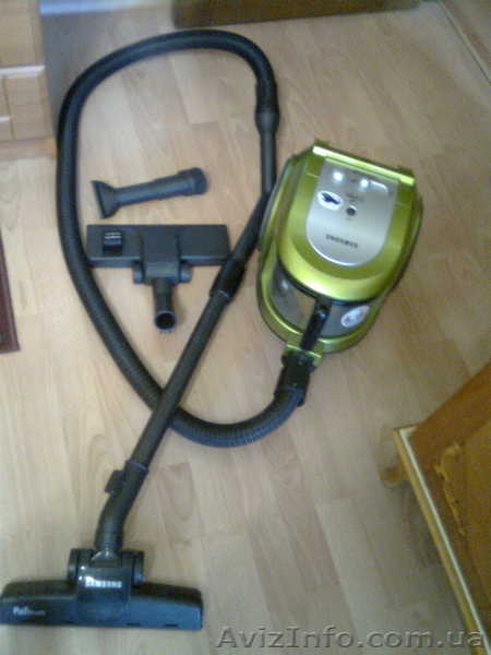 Продам пылесос Samsung SC6560 , 1800W - <ro>Изображение</ro><ru>Изображение</ru> #4, <ru>Объявление</ru> #363608
