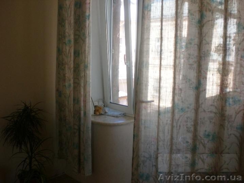 Продам 3-х ком.квартиру в центре города, ул.Нежинская. - <ro>Изображение</ro><ru>Изображение</ru> #2, <ru>Объявление</ru> #383375
