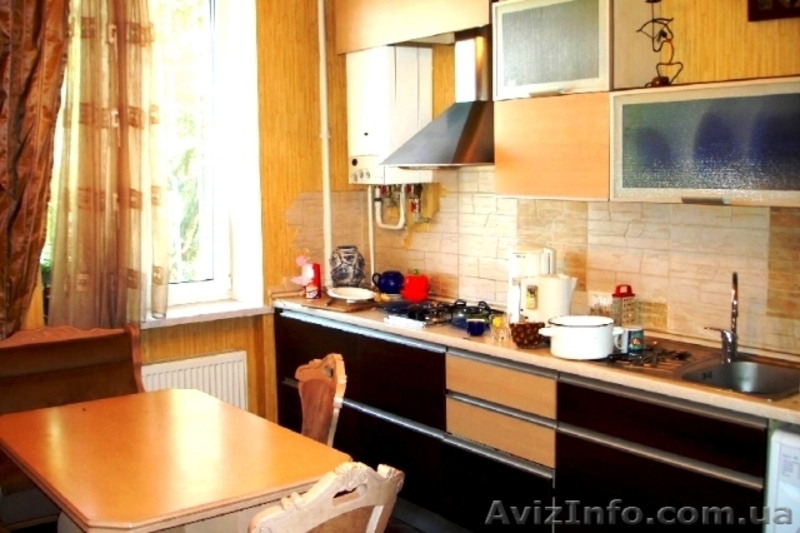 Продам 2-х комн. квартиру в «сталинке» на ул.Жуковского. - <ro>Изображение</ro><ru>Изображение</ru> #3, <ru>Объявление</ru> #420755