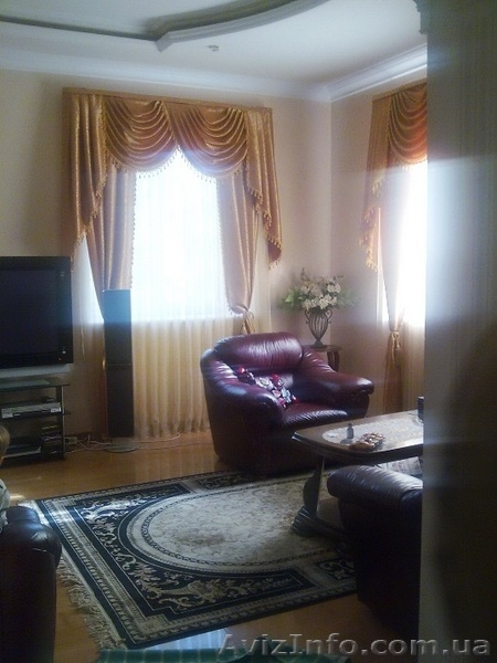 Продам 3-х этажный дом на ул. Авдеева-Черноморского - <ro>Изображение</ro><ru>Изображение</ru> #3, <ru>Объявление</ru> #424404