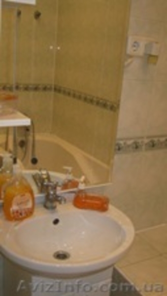 посуточно своя 2 х комнатная в центре города - <ro>Изображение</ro><ru>Изображение</ru> #5, <ru>Объявление</ru> #401850