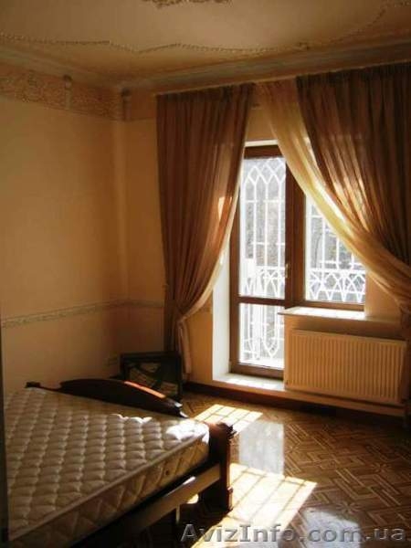 Продам 3-х этажный дом в Аркадии, ул.Посмитного.  - <ro>Изображение</ro><ru>Изображение</ru> #4, <ru>Объявление</ru> #461227