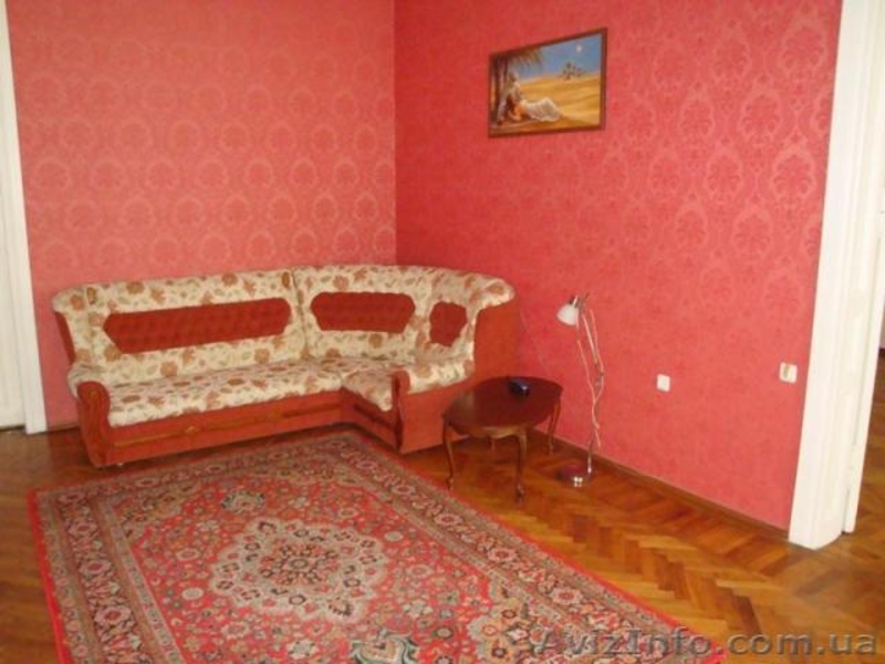 5 ком. квартира рядом с Дерибасовской и Оперным театром - <ro>Изображение</ro><ru>Изображение</ru> #3, <ru>Объявление</ru> #495617
