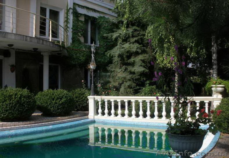 Продам особняк в 1-й линии от моря за 750 тыс.у.е. - <ro>Изображение</ro><ru>Изображение</ru> #2, <ru>Объявление</ru> #507425