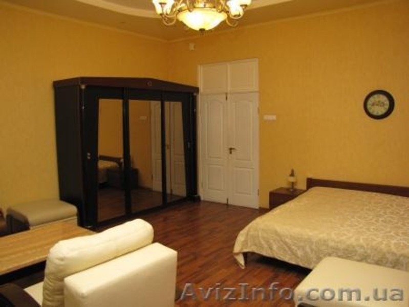 Посуточно аренда класс люкс центр города пер. Чайковского 8 - <ro>Изображение</ro><ru>Изображение</ru> #3, <ru>Объявление</ru> #591312