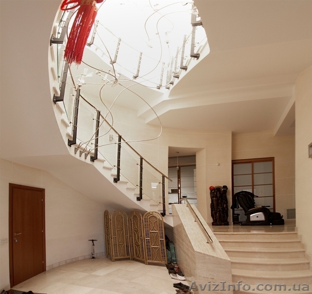 Продаю шикарный дом с бассейном + гостевой дом - <ro>Изображение</ro><ru>Изображение</ru> #5, <ru>Объявление</ru> #583716